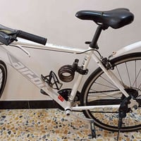 باسكل c700 للبيع باسكل نضيف كلشي مابي كير امامي و خلفي كله شغال بريكات...