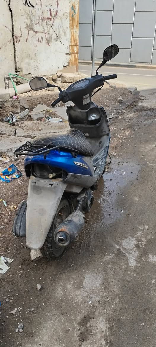 ادرس ياباني
كعدت الصبح اشغل متشتغل ابيع كوم حديد لتكلي شبيها ب150 بسعر مكينه
مكاني ساحت عدن ***********
