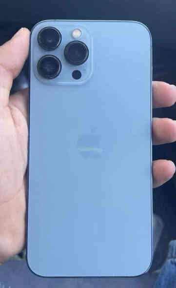 السلام عليكم أيفون 13برو ماكس للبيع 
جهاز وتر بروف ولا مفتوح ولا مبدل أي قطعة 
ذاكرة 1000يعني واحد تيرة مو 256ركز واحد تيرة
البطارية 80بلادية على وضع الشركة جهاز لوك
فيس إيدي شغال
كامرة نت اتصال كلة شغال 
السعر قيم بسعرالسوك وخذ 
المكان بغداد 
التواصل ***********
