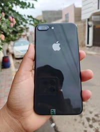 ايفون 8 بلس • ٦٤ • كامره خلفيه معطله