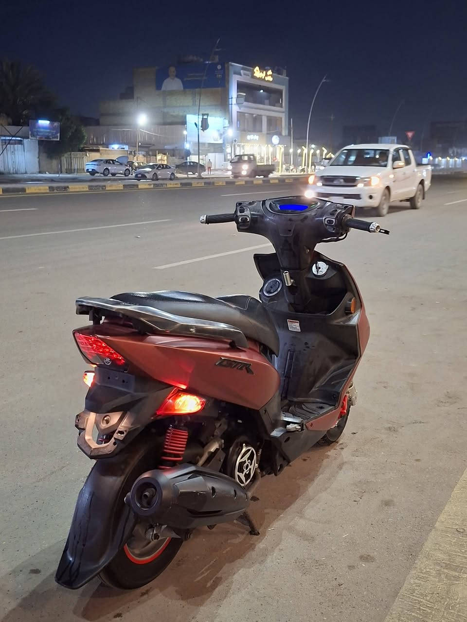 السلام عليكم دراجه للبيع جيتي ار الدراجه تزويد خارجي صدر وكلجات رياضي وقبق فلاوين و يدات بريك ncy و شاشه3 الوان+ كفاله عامه العنوان البلديات ***********
