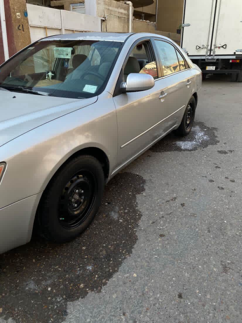 سوناتا موديل 2008 أمريكي
السيارة بيها باب واحد كير
المكينة خير من الله
تبريد وتدفئة شغالين
تخم تاير
السيارة فول
فتحة سقف
شاشة
تحكمات
المكان: بغداد – الزعفرانية

للاستفسار الاتصال:
📞 ***********
