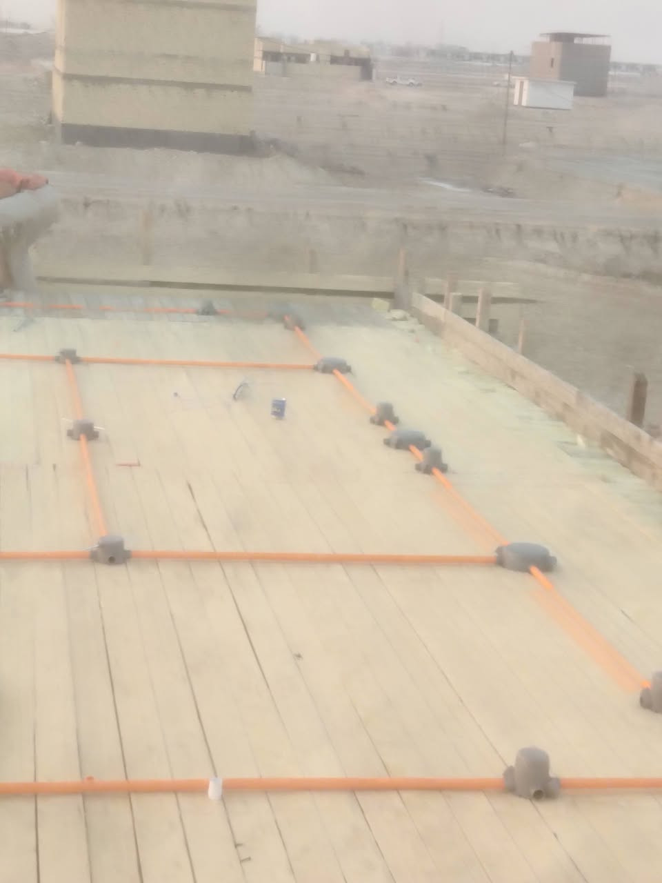 الفني محمد الكهربائي لتأسيس المنازل و المباني البصره وتساب ***********
