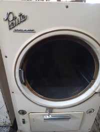 مكلف بل النشر أغراض َمكوى للبيع للاستفسار الاتصال على الرقم 0773750078...