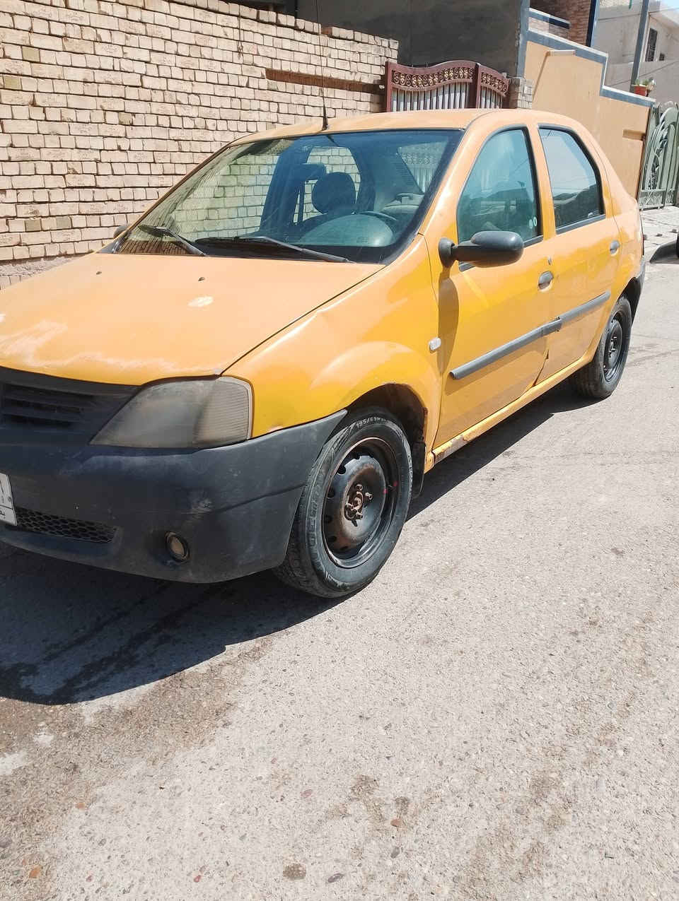 السلام عليكم رينو للبيع 2009 مكان جسر ديالى القديم سعر 15 ورقه مطلوبه 500 راعيها يريد تحويل***********
