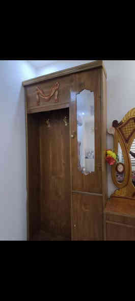 غرفه مستخدمه ستعمال قليل جدآ كنتور طابقين 525 الف 
*********** مجال قليل تعال شوفه مكاني نجف ثوره العشرين المدينه القديمه
