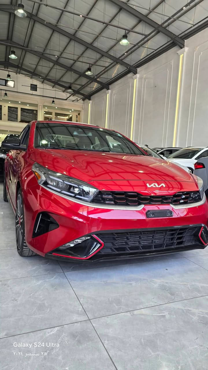 ***********  
تواصل فقط علئ رقم الهاتف مكان السياره موصل
