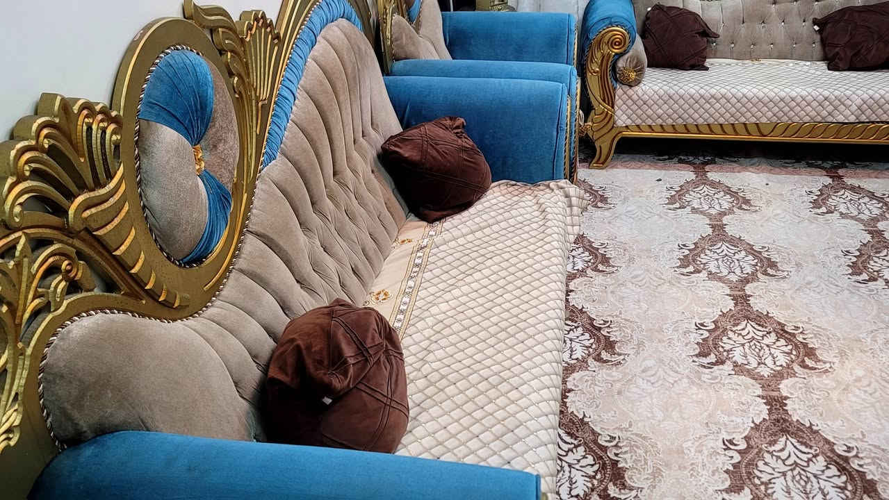 السلام عليكم 
يوجد تخم قنفات 10مقاعد ومعه 6
 كوشات متواجد في مجمع بسمايه
السعر 450الف وبي مجال بسيط


**إذا كنت صاحب هذا الإعلان وتريد حذفه لأي سبب، رجاءا أرسل رسالة إلى الدعم الفني**