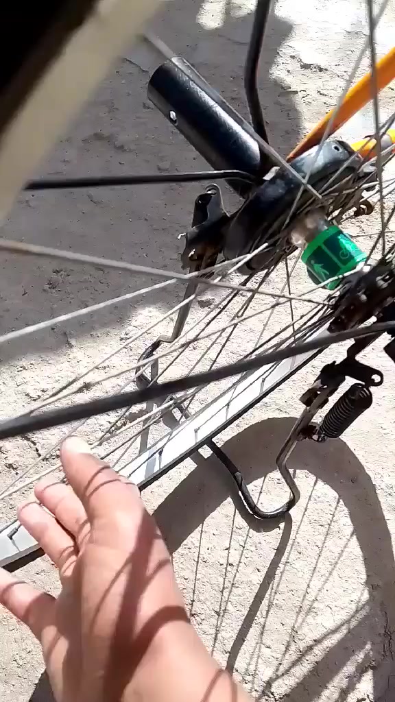 سلام عليكم  بايسكل للبيع ونضيف غراضه كامله السعر ٧٥


**إذا كنت صاحب هذا الإعلان وتريد حذفه لأي سبب، رجاءا أرسل رسالة إلى الدعم الفني**