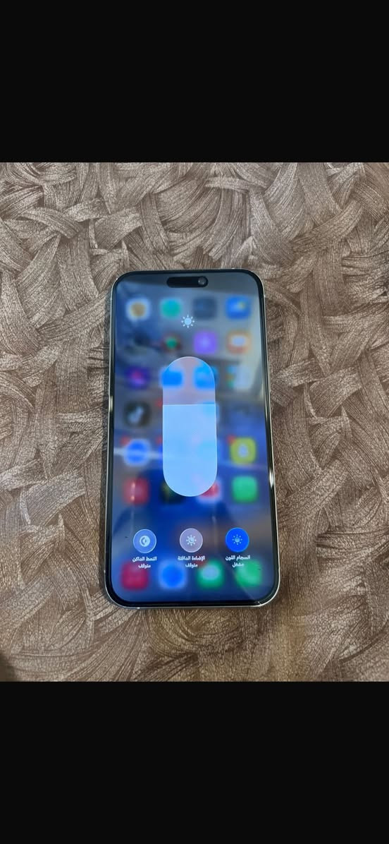 سلام عليكم ايفون ١٥ برو ماكس ٢٥٦بطاريه ٨٦جهاز نضيف جدا مبدل بي شاشه اصليه فقط سعر ٧٢٥ مابي زلغ ***********
