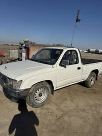 بيكب للبيع مديل 2001جديده سياره 07833480548
