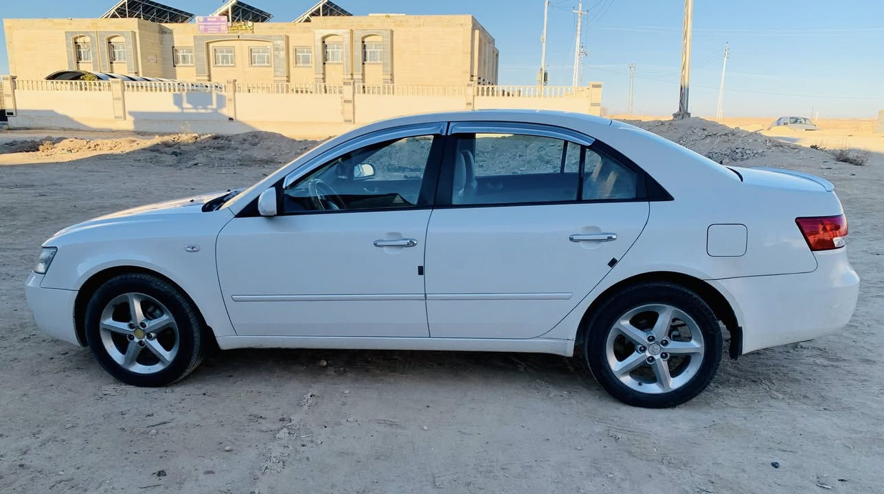 السلام عليكم- للبيع سنوتا موديل 2008 خليجي مواصفات فول محرك 2000  رقم انكليزي الجديد تحويل مباشر داخله هزه سنويه الى 2028 ياله تنتهي غرامات صفر تبريد ثلج ضرر فقط جاملغ امامي عكس سايق للاستفسار عن سعر وتفاصيل اكثر الاتصال على رقم *********** او مراسله صفحه - رقم بيه واتس اب
