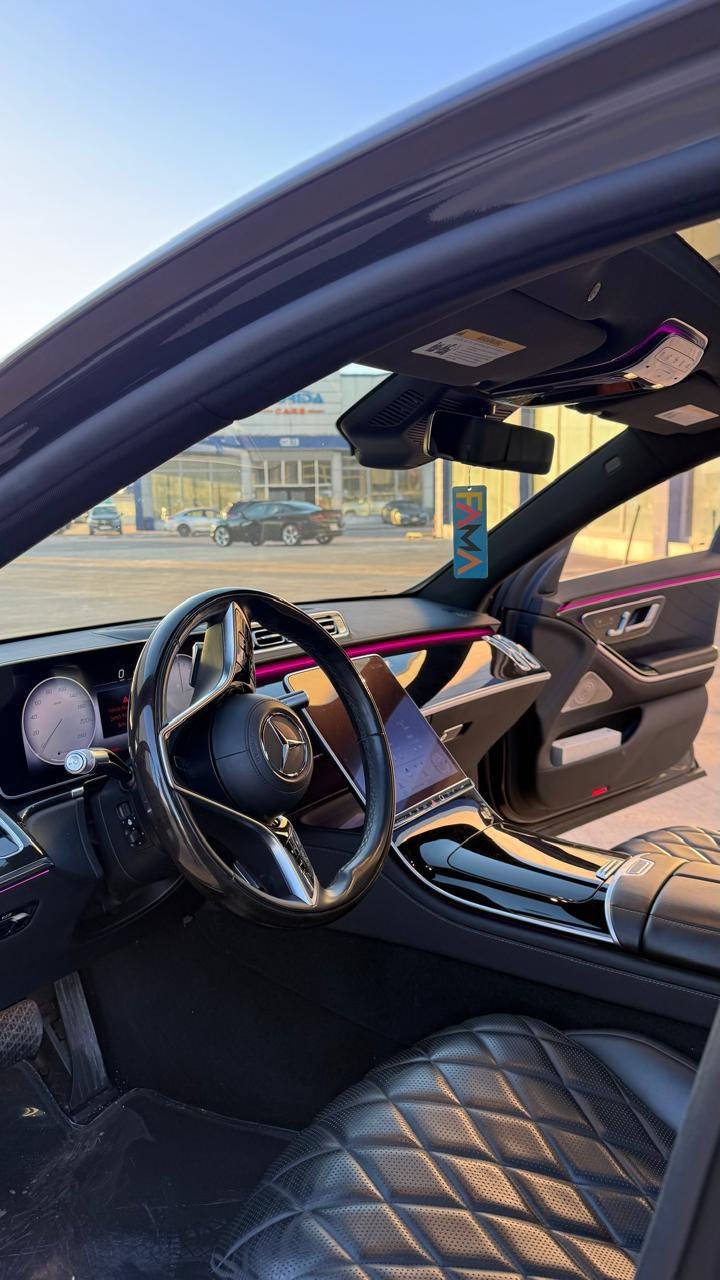 S Class 2023. مێر سێدس- بێنز
صبغ  واحد جملوغ أمامي بدون داخل 
مواصفات فول 
***********
