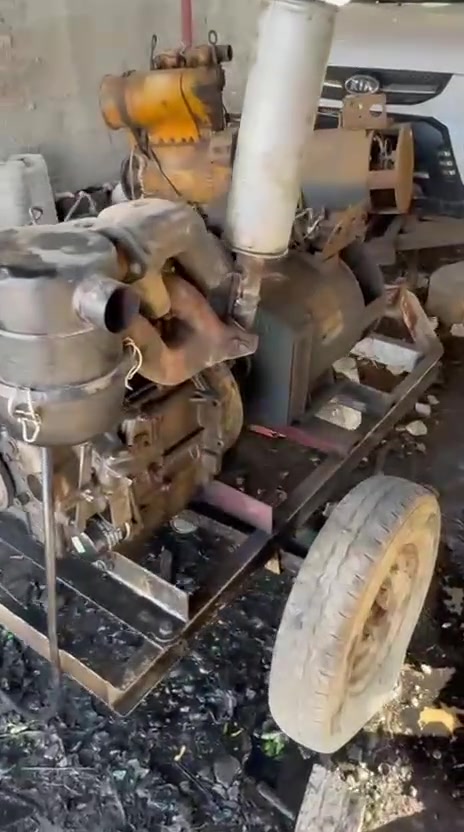 للبيع مولدات شغالات نضيفات مكان ديالى تقطع الوجهيه *********** مكف بل نشر
