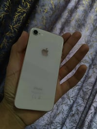 ايفون8 للبيع نظيف ذاكره 64 جهاز بطاريه 100 مكاني بغداد خاص او 07783506...