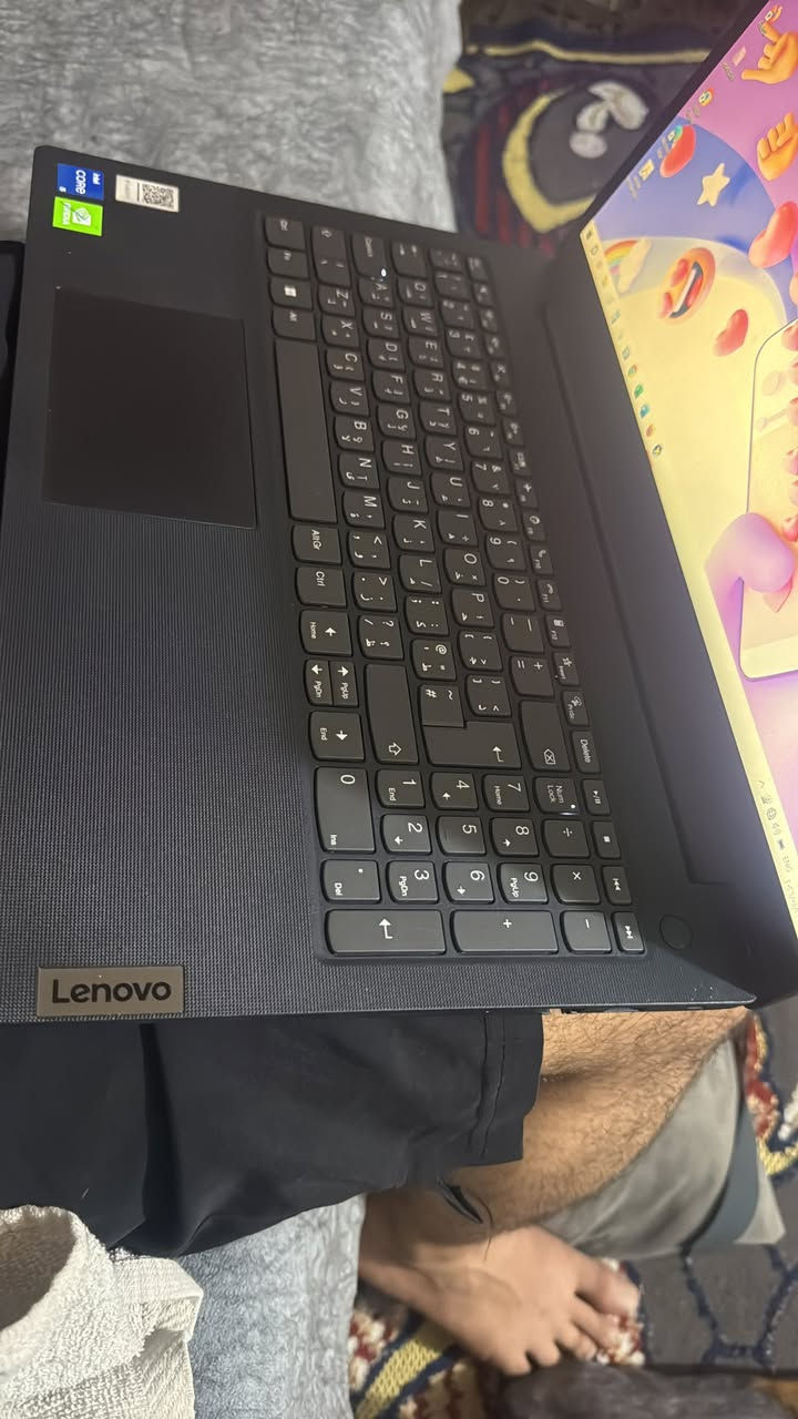 لابتوب لينوفو. جيل 11.
كور اي 5 
رام 8 
 هارد 512
كارت شاشه خارجي
نظافه 100/100. 
سعره 450. عنوان بغداد الدوره 
***********
