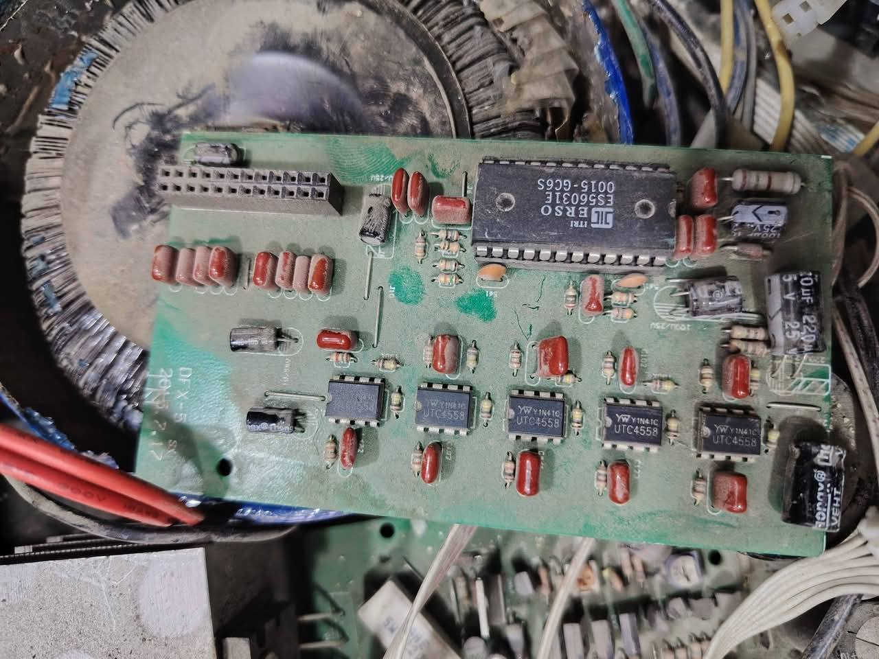 عطلااااااان
مكسر صوت ياماها باور
قطع غيار يفيدك


**إذا كنت صاحب هذا الإعلان وتريد حذفه لأي سبب، رجاءا أرسل رسالة إلى الدعم الفني**