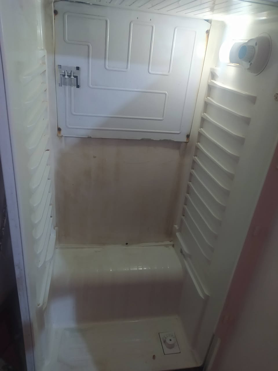 السلام عليكم مكلفه بالنشر 
ثلاجه حجم ٢٠ نوع انفنيتي يحتاجله غاز والفريزر حالياً شغال يجمد نهايته ٥٠ الف


**إذا كنت صاحب هذا الإعلان وتريد حذفه لأي سبب، رجاءا أرسل رسالة إلى الدعم الفني**