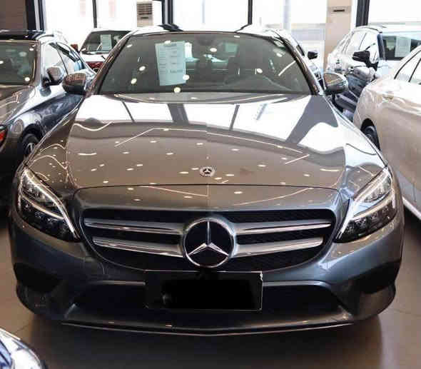 مارسيدس C300 موديل 2021
٤ سلندر حادث جاملغ الخلفي صبغ عداد الكيلو متر ٥٣ الف
المبلغ المطلوب 35,000 $ وبيه مجال *********** أربيل
