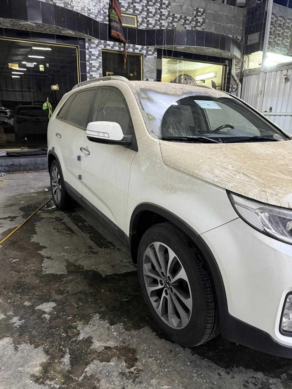 اسلام عليكم كيا سورنتو موديل ٢٠١٤ زيرو صفر سيارة مضمومه محرك ٦ سلندر بصمه كشنات جلد كهرباء بردات خلفيه سبعة راكب تبريد ثلاث قطع مرايات شفط زراك لاايت سيارة غسل ما مغسوله بعدها على وضع الشركة مكان سيارة بغداد هاتف *********** اخوان رجأن الي مايعرف قيمته لا يعلق سعر ٢٦٠ قفل
