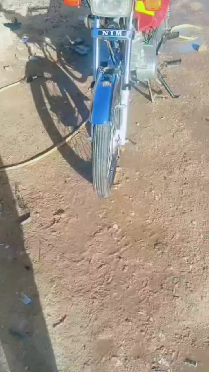 السلام عليكم دراجه للبيع 4 قير نامه امتياز 25 بدل بس ولفات
اوراق سكنر مكاني كربلاء يم جامعه فريحه 
 *********** هذا رقمي بي واتساب
