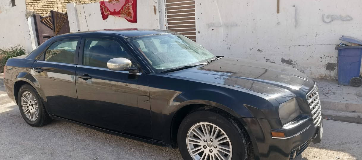 أوباما موديل 2007 سياره خير من الله جاهزه كير محرك جديد 
مكان السياره واسط قضاء الحي 
اتصال ***********@
