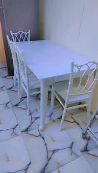 ميز طعام • جديد • الكريعات