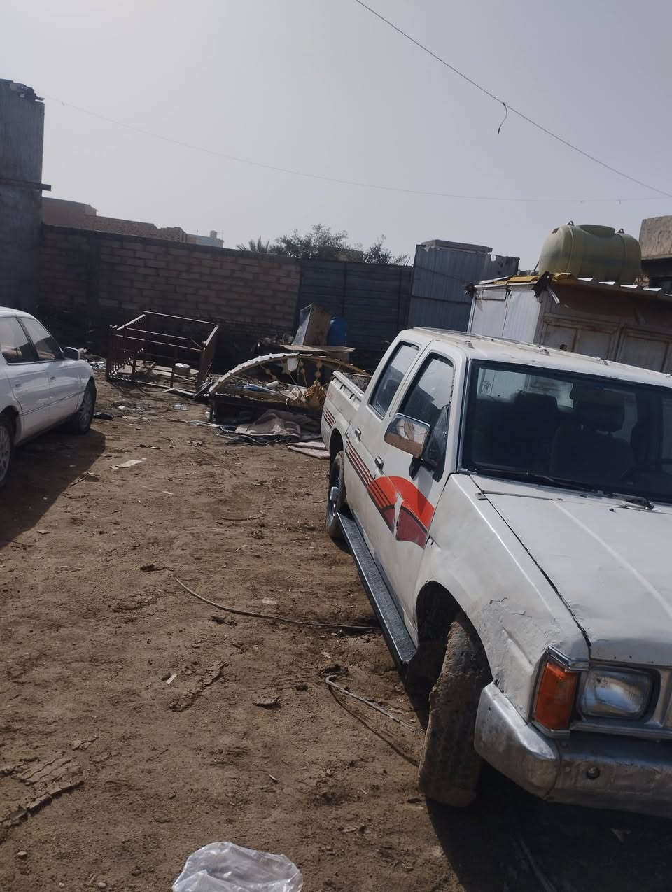 بسبب الوعود الكاذبة واني جايك امسح المنشور تم اعادة النشر
نيسان 86 جاهزة گير ومكينة وشاصي مكفولات حدادية جيدة سنوية 26 الديوانية *********** السعر 23 وبيهة مجال
