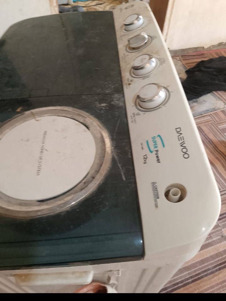 غساله للبيع شرط اصليه ونظيفه افحص وخذها بس ماطور نشافه عله كيفه يفتر ما اعرف شبي الشراي بل خدمة الك


**إذا كنت صاحب هذا الإعلان وتريد حذفه لأي سبب، رجاءا أرسل رسالة إلى الدعم الفني**