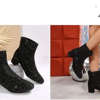 ملابس • للبيع