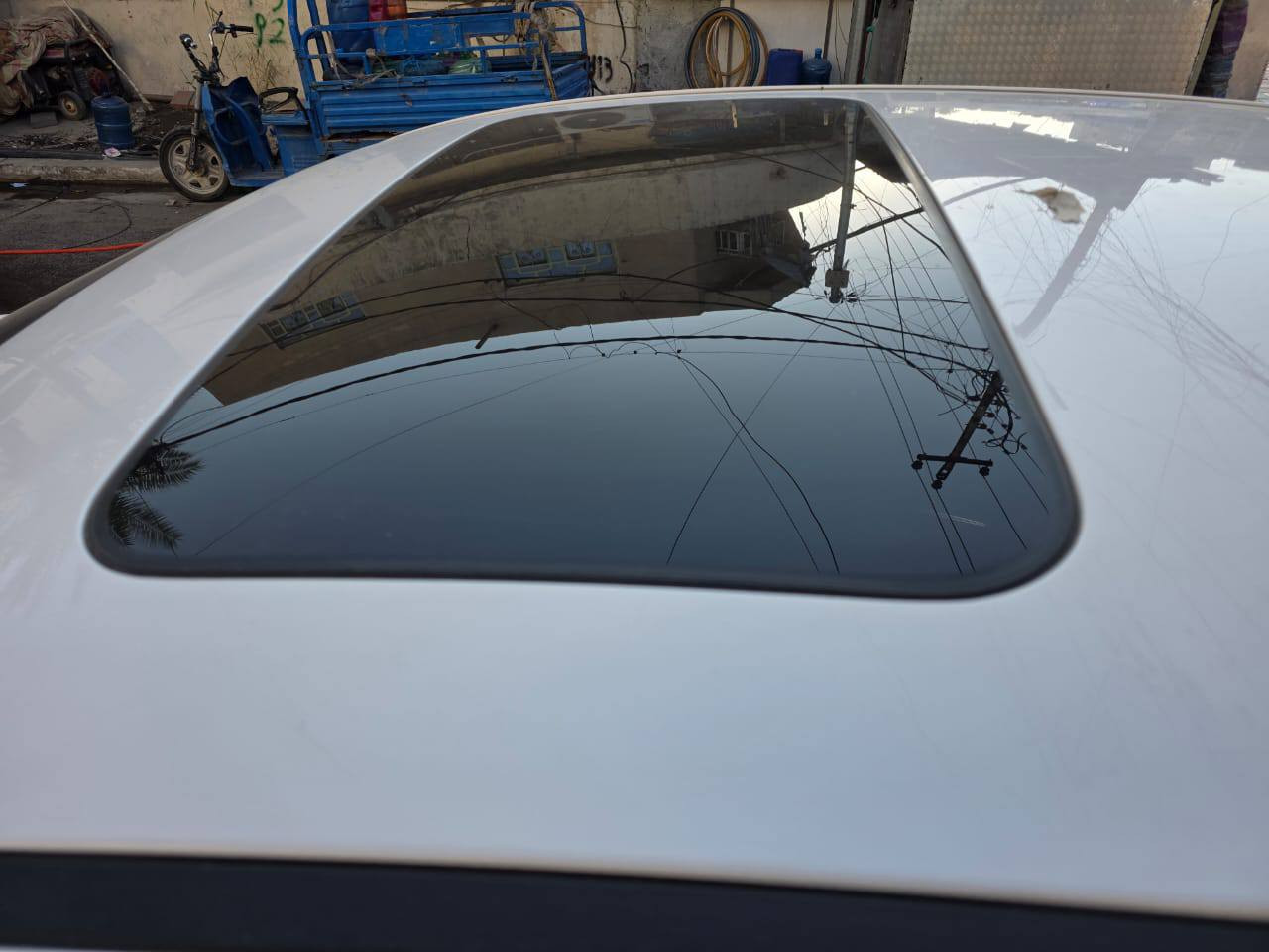 السلام عليكم للبيع كي 3 موديل 24 رقم أربيل باسمي تحويل مباشر ماشيه 27 مكفوله من صبغ وبارد عدا شخوط السعر 138 وبيها مجال مكاني الكاظمية المقدسة ***********
