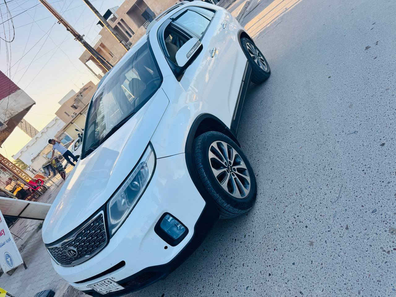 سورنتو خليجي  2015 محرك 2400 دوش 4 سلندر ٧ راكب 3 قطع تبريد  نص فول  بيه ٤ قطع صبغ اثر تكشير  ودعجه بصيطه لباقي كفاله سعر 145 رقمه بغداد تحوبل موباشر  مكاني بغداد اليوسفيه *********** ]] *********** سياره كله جاهزه محرك كير صدر تخم تاير تبريد
