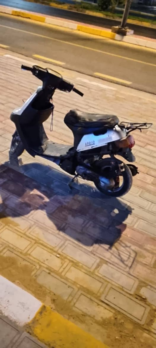 سلام عليكم للبيع دراجه بطه شاصي نضيف هندر واحد شلعه قويه ومعدل سعر 120 وبيه مجال مكاني بكربلاء ***********. رقم الواتساب ***********
