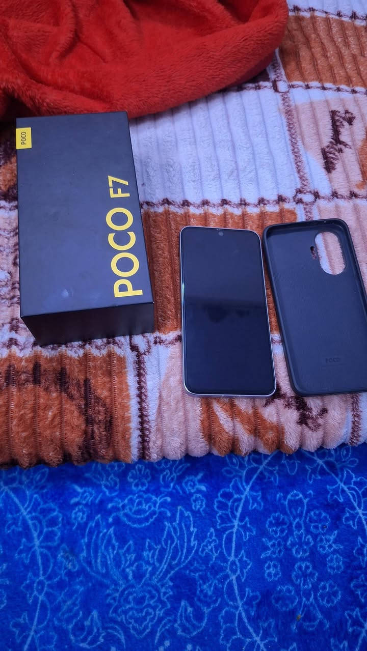 بوكو اف ٧ جديد كلش مشحون ٣٠ مره مكفول من كلشي ذاكرة ٥١٢ سعر ٤٥٠
***********
