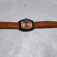 ساعه السعر 75 الف وانضر التفاصيل