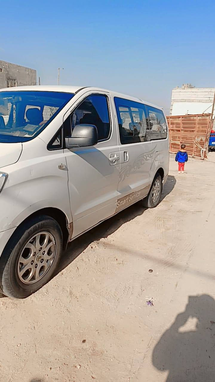 السلام عليكم ستاركس 2012 سبلاين ٧ سياره كفاله ماعده باب وجاملق مدلات  حداديه تايرات كهربائيات تبريد
السعر 155 وبيه مجال  مكان بصره كرمه انه مكلف بل نشر لحد يراسلني هاذه رقم الولد ***********
