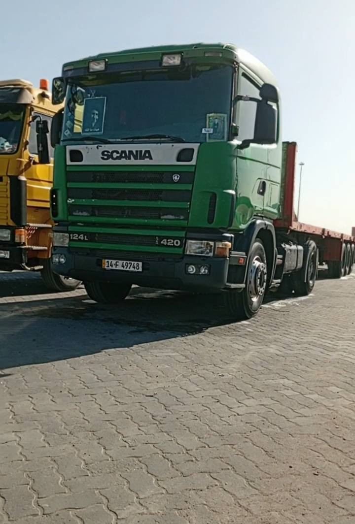 سلام عليكم سكانيا 2003نجكتر كير محرك تخم تاير راس وعربانه مكفول كفاله عامه سنويه جديده  سعرها خاص 
 مكانها السماوه الشراي يتصل ***********

