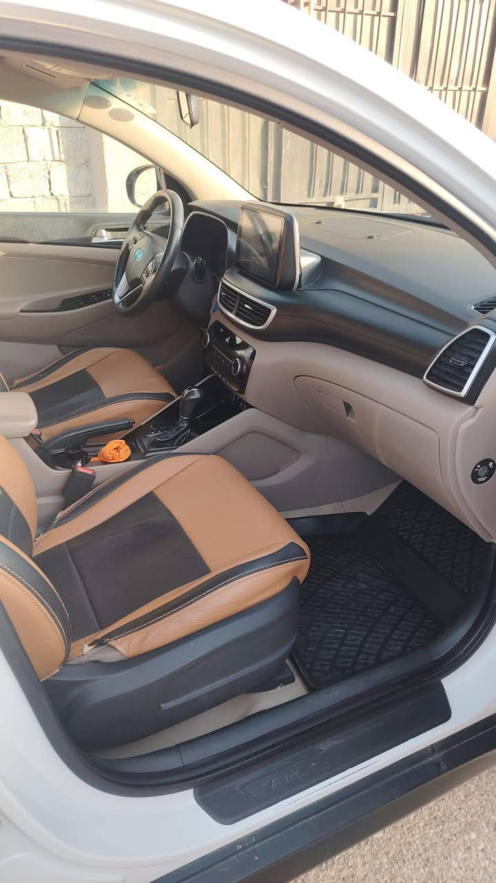 سلام عليكم توسان 2019 للبيع مكفوله كفاله عامه سنويه30/ماشيه 129/السعر205/*********** عنوان واسط الزبيديه
