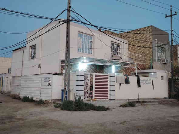 🏠دار سكن للبيع طابوو صرف 

📌التقيه الثالثه خلف مطعم بغداد 

📏المساحه:- 140م ركن عرض الواجهه 10

ــــــــــــــــــــــــــــــــــــــــــــــــــــــــــــــــــ

#طابقين عگادة نظيف جداً 

☘️يحتوي ع 

☘️غرف نوم عدد 3

☘️صالتين 

☘️مطبخ 

☘️استقبال 

☘️صحيات 

#علمآ ان الدار يباع مبادره ويباع نقداً 

#للاستفسار اكثر الاتصال على الارقام 

#هاتف:- ***********

#هاتف:- ***********

#مراجعة مكتب دبي للاستشارات العقاريه 

#عنوان المكتب العروبه الثانيه مقابل منتزه الحريه
