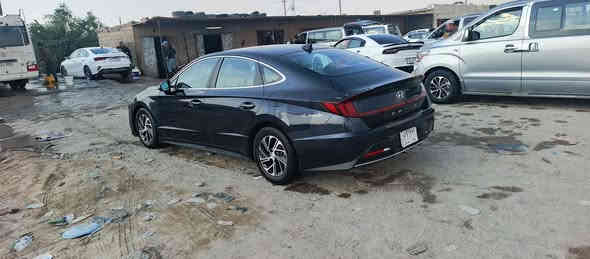 سوناتا موديل 22 حره رقم بغداد وارد
امريكي فقط حادث امريكا حادثه جاملقات الماميه مفتوحه وطرف البنيد حالين 3 قطع صبق جاملقات ولبنيد بدون شواصي وداخل ورباك سليم الي يريد رقم شاصي معه صور 
محرك 2000 هايبرد سياره كير اومحرك شرط تبريد ثلج حداديه جديده تخم تاير ماشيه 100 الف وكسور سعر 148 وبيه مجال قليل مكان سياره بصره طريق سفوان *********** واتساب بدون مراوس
