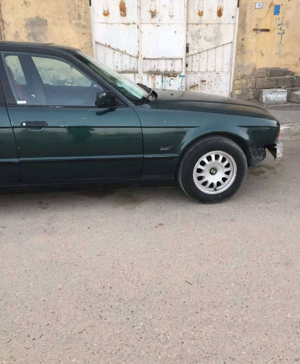 السلام عليكم
للبيع او امراوس 
بي ام 530 
موديل 90 
سعر 49
مكاني بصره قبله 
محوره محرك او كير يباني استوه شاده محرك 3000 كلش قوي 
معدل بطناش شلعه كلش حلوه 
عضمته كلش حلوه ما بيه اخياس املكطينه 
تايرات استوي شادهن 
حدادا تعبانه 
ينرادله دعاميه ينزل من سعره 
سياره على ايدنه كلش ما اتعب انكر سلف او اطلع وين ما اتريد 
هذه رقمي  ***********
