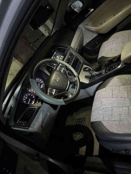 السلام عليكم 
سوناتا موديل 15
وارد أمريكي حادث صفح 
صبغ 3قطع والهلال 

مكينه 2400

ماشيه 92ميل
صور الحادث بل منشور 

فوال مواصفات

بنوراما
كشنات جلد 
تدفئه تبريد كشنات
تدفئه تبريد ستيرن
بصمه تشغيل بصمت أبواب 
بصمه ترحيب 
تريد قطعتين امامي خلفي 
تبريد بيانو 
لد امامي لدً خلفي 
اشاير بل مري 
كشنات كهرباء 
دمام امامي وخلفي 
رادار امامي وجانبي 
حساسات خلفيه 
داخل صاج 
بردات أبواب 
شاشه كأمره
سايد بريك كهرباء 
تحديد مسار 
وبعد بيها مواصفات 

السياره رقم بغداد بسمي 
مكان السياره بغداد حي الفرات 
هاتف ***********
السعر 135وبيها مجال انشالله
