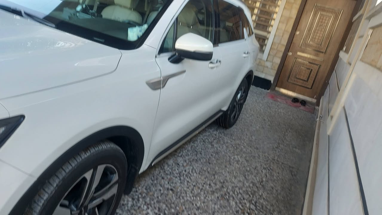 السلام عليكم سورينتو ٢٠٢٢ بغداد السونار مرفق السعر ٢٧٠ وبيها مجال الاتصار *********** مكان السياره بغداد الدوره غير متواجد على الفيس
