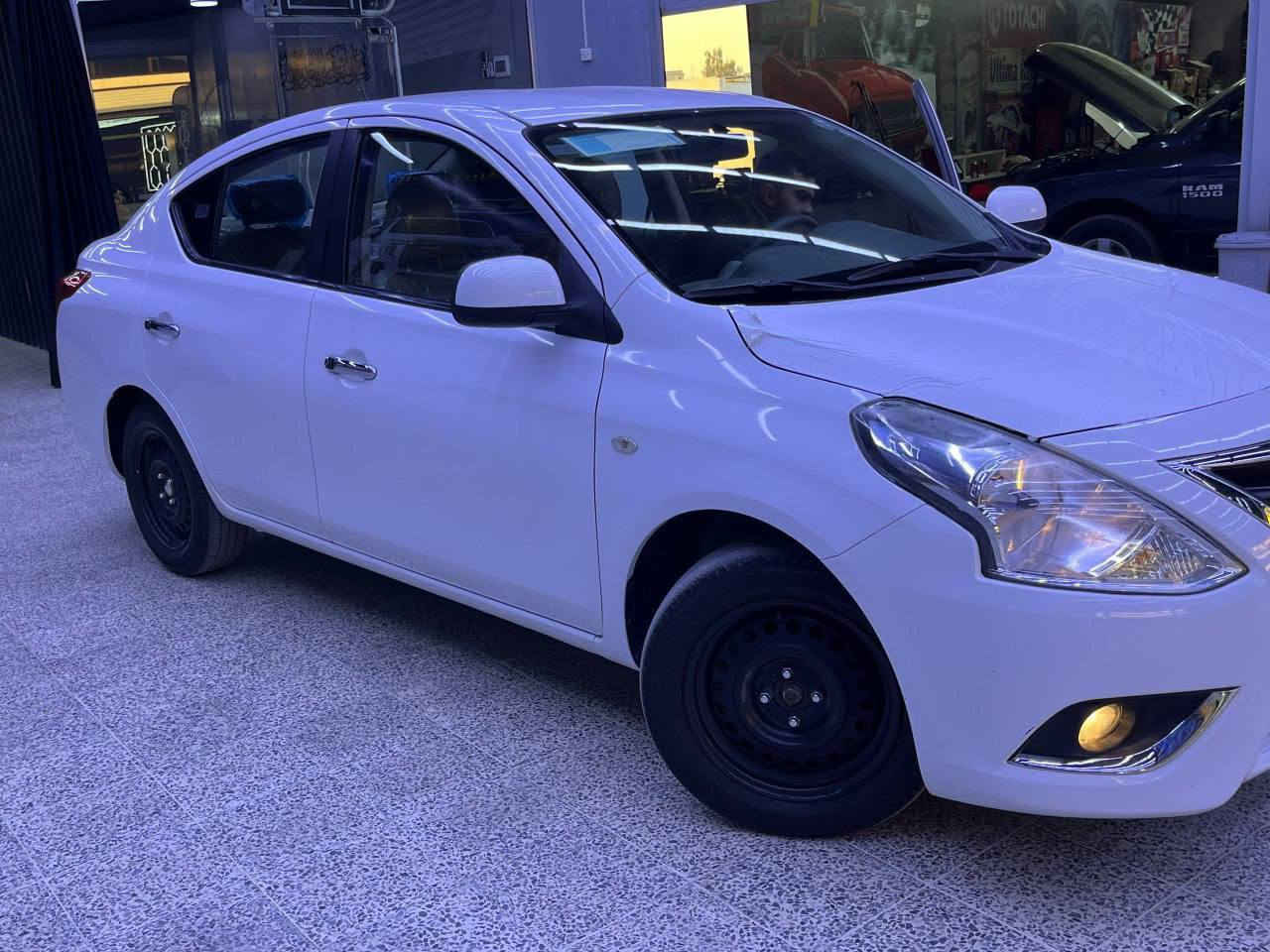 نيسان صني 2022هندي المرغوب شيخي اقتصاديه غني عن التعريف جديده مكفوله شرط من دعم من صبغ تبريد ثلج تحمكات ستيرن شاشه كار بلي حساسات خلفي يده نيكل بلادي بلاجكتور بلادي سنوية للـ 2030 رقم اربيل (مميز )جديد ماشيه ٧٠ الف شرط التحويل سعر بـ ١٢٠ وبيها مجال
واتس او اتصال ***********
