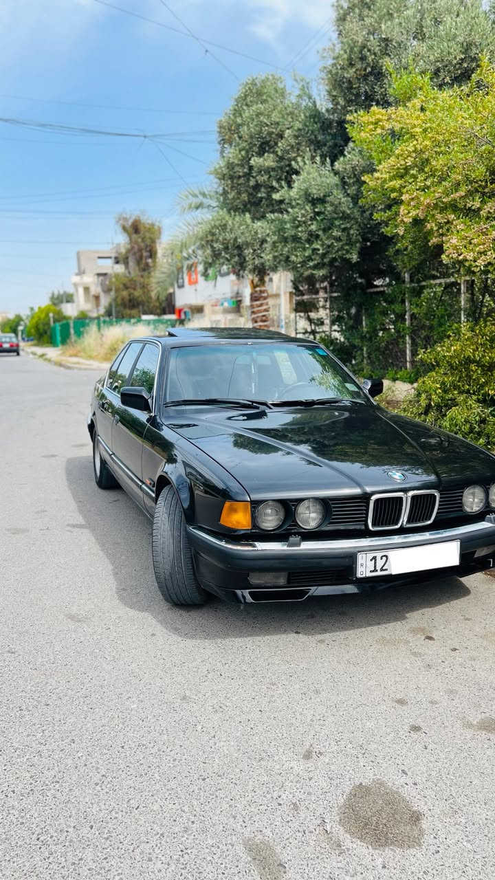✨السلام عليكم ✨
الحلال للبيع 
Bmw 735 
6سلندر مكينة فل 
داخل جلد وصاج
 رقم نينوى بأسمي 
دشبول ودركة مال 94 
كروز سرعة 
كير 3 وضعيات 
سنتر لوك 
سلايت 
كشنات كهرب حتى التكوات 
تدفئة بالكشنات 
تبريد شغال منقص غاز فقط 
صبغ عام جمالية 
صبغ عام درجة اولى قبل شهرين صبغتها بيدي 
بدون معجون 
نوع الصبغ الماني ضمان 5 سنوات 
كلير اصلي ضمان 5 سنوات 
السيارة ناقصها بولش حالياً تستلمها كامل 
السيارة عليها رقم مميز تريدها وي الرقم بسعر 
واذا برقم عادي مو مميز بسعر 
السيارة طخمها يرادلو ترتيب وغراض الطخم المستحقة 
تاخذها وي السيارة 
كاردن جديد عليها /وايرمنية كاملة من الدعامية للدعامية /بور ستيرن جديد / صالنصة من الدكشن الي الدعامية جديد اصلي مال كصة /منضومة بانزين كلها جديدة بالكامل /ايرفلو جديد /ايسي جديد /راديتر جديد وقزان جديد /شيال كاردن وكوبلن جديد /سلايت مبدل جديد اصلي مال كصة 
للاستفسار ***********-***********
الرقمين ثنينهم بيهم واتس اب 
مكان السيارة موصل حي السكر
