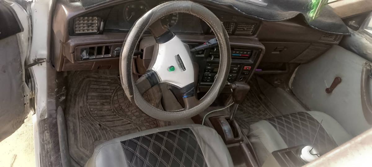 كراون مودي89 بلاديه لا صبغ ولا تبديل السياره جاهزه من كلشي رقم بغداد انكليزي العنوان مسيب
السعر 30 وبيه مجال لطيبين مكلف بنشر للتواصل الرقم ***********
