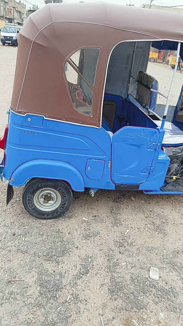 تكتك 2021
شهر تاسع بسمي تحويل ثاني يوم مكفوله من صبغ ومعجون بس دوس معمره السعر 8500 وبيها مجال 
***********
