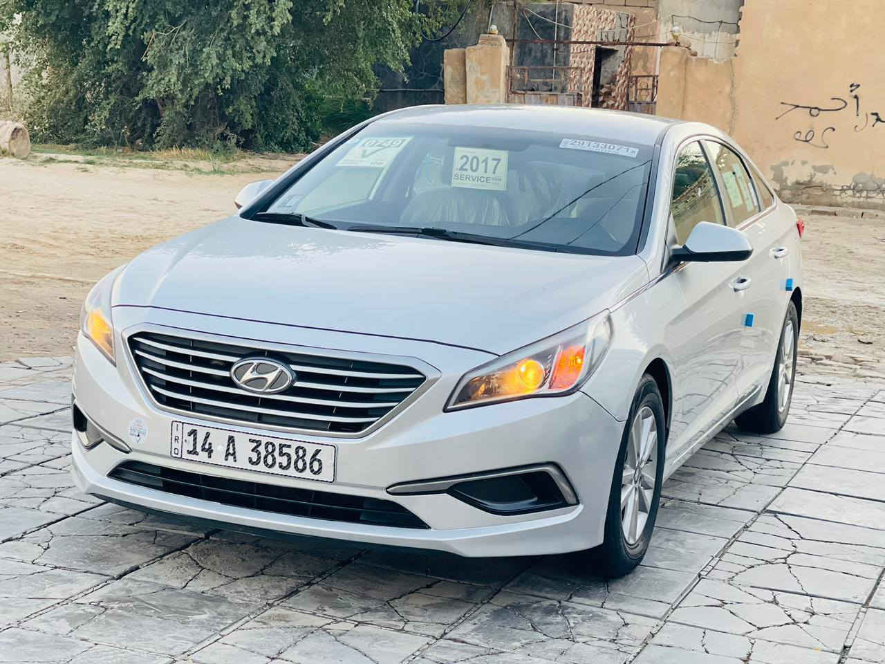 سلام عليكم
اللبيع أو مراوس 

سوناتا موديل 2017 رقم بصره حره
مواصفات سياره 
شاشه كبيره 
كامرا خلفيه 
ويل كروم
ارضيه جلد 
تحكمات ستيرن كامله 
محرك 2400 
سياره جاهزه وجديده الاخير 
كير محرك تبريد تخم تاير حداديه 
جاهزه الاخير 
#مكان_سياره_ناصريه 

سعر 120 وبيه مجال 

الاستفسار أكثر‏

‪***********‬‏
