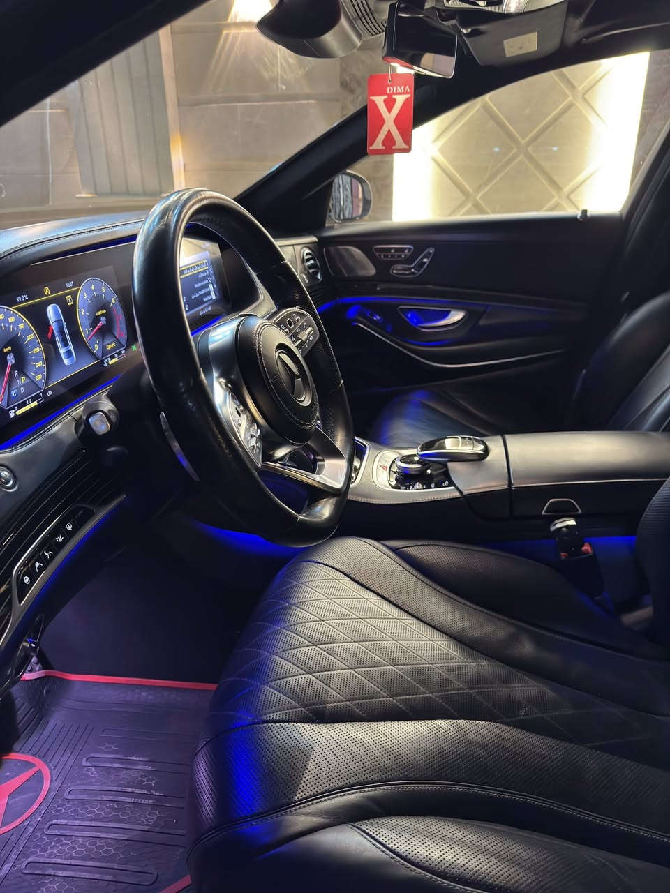 الوحش 🔥
مرسيدس s560 للبيع او المراوس 

مواصفات :

محرك 8 سلندر 4 الاف توين تيربو
كير 9 سرعات

وارد الماني فقط صبغ جاملغ وباب خلفي اثر شخط 

ماشية81 الف كيلو  

جكات تصعد وتنزل 

فتحة بانوراما

رادارات وكامرات 360

نظام الرؤية الليلية

تحكمات كشنات امامية و خلفية كهربائية و مساج

كشنات تدفئة وتبريد

نظام اضائة داخلية 64 لون 

DISTRONIC PLUS نظام القيادة الذكية

كاميرات 360 درجة

نظام النقطة العمياء

للحماية قبل الحوادث PRESAFE نظام

مساعد الحفاظ على المسار

نظام الفرملة التلقائية في حالات الطوارئ

PPF مغلفة بالكامل السيارة 

رقم اربيل وتحويل مباشر
________________________

السعر 52000$ ورقة 

للتواصل :***********
