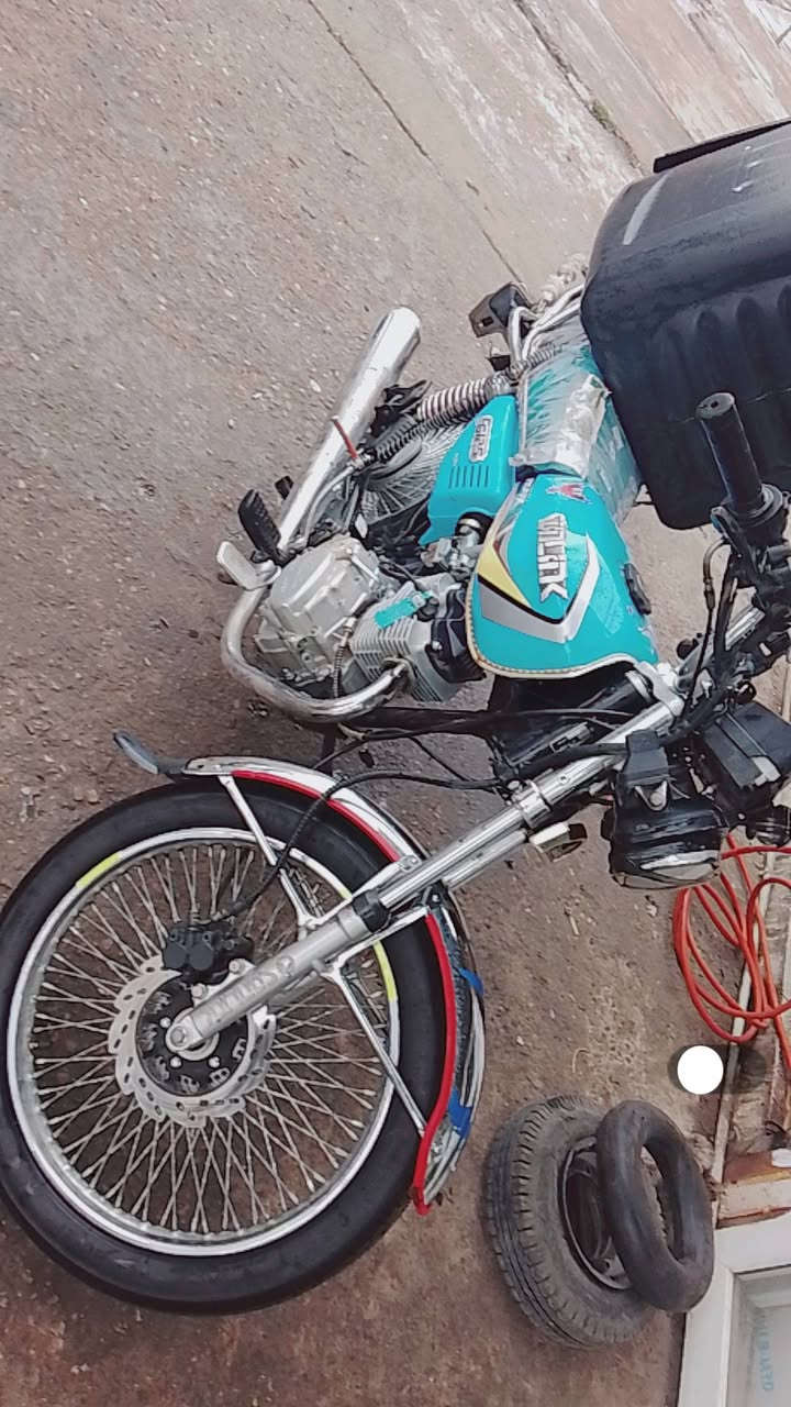 دراجه البيع 23محرك شرط فيلس ما مفيلس دراجه مكينه فول شراي اتصل ***********
